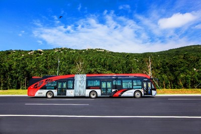再獲殊榮！銀隆海豚公交車榮膺“城市之星”稱號，助力道路旅客運輸經營升級